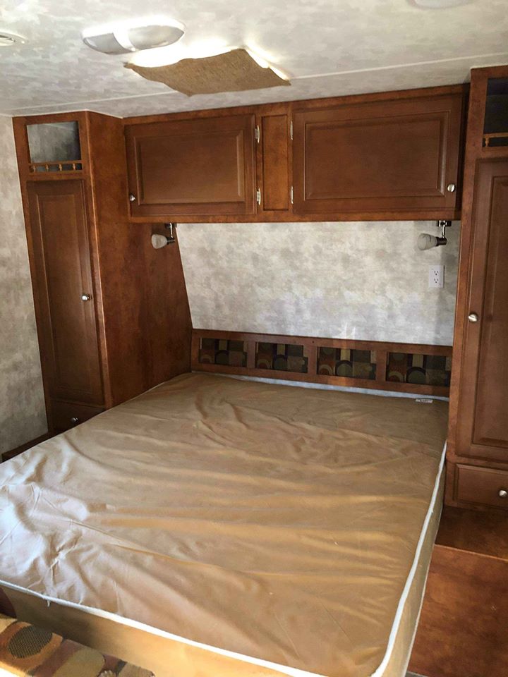 2008 PACIFIC COACH WORKS TANGO 299 BHS
