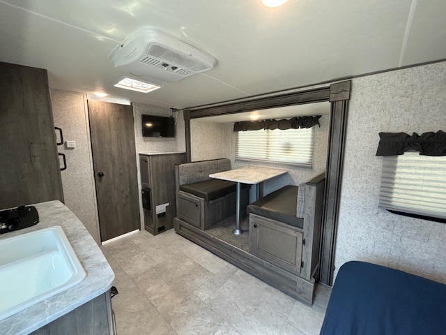 2020 Coachmen Apex Nano 203RBK