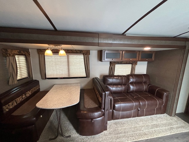 2016 Keystone Premier 34BHPR