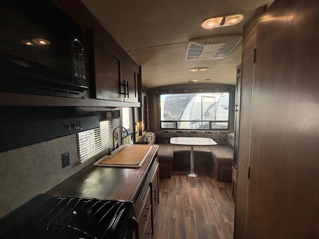 2018 Outdoors RV Black Rock 20RD