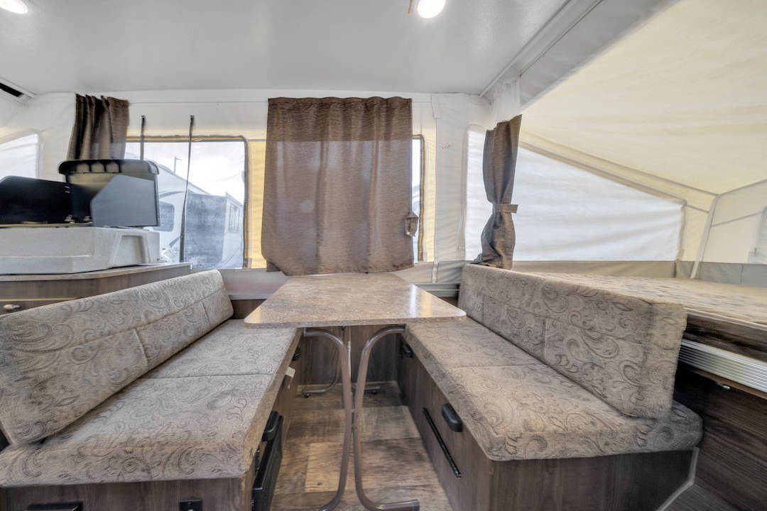 2018 Forest River Rookwood 1940LTD