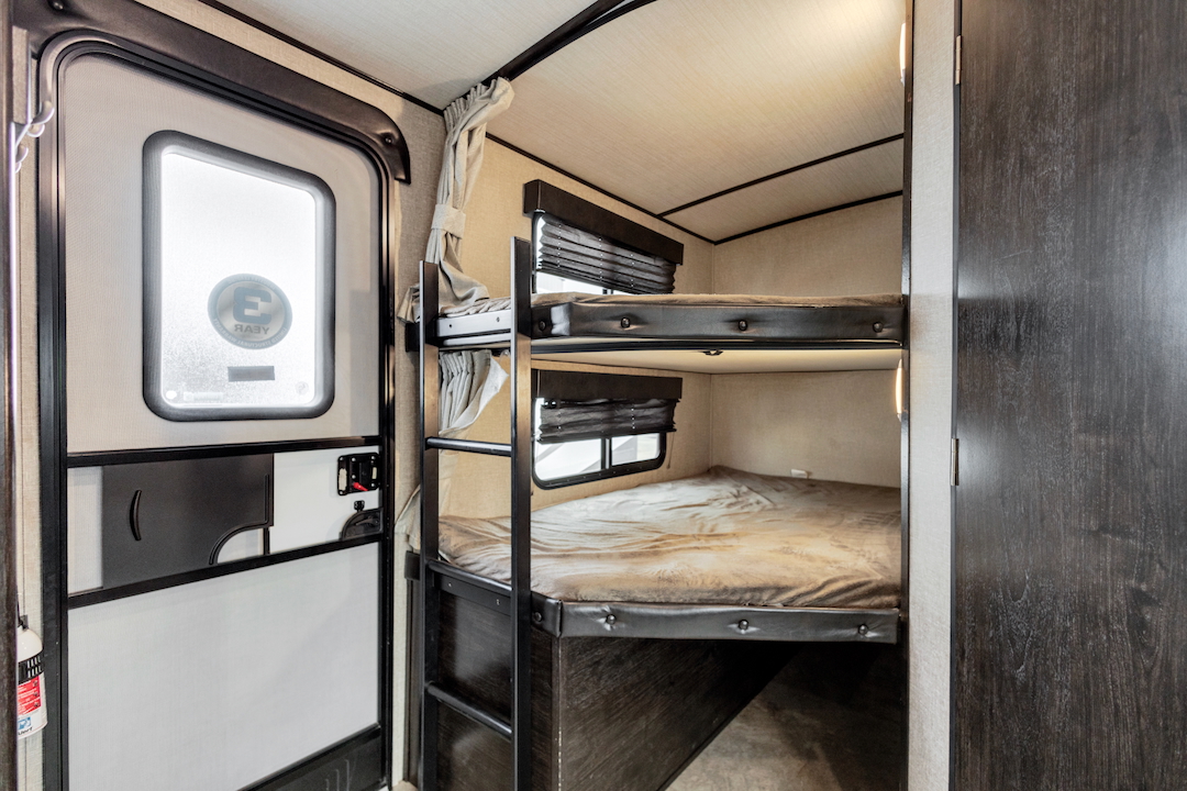 2019 Grand Design Imagine 2800BH