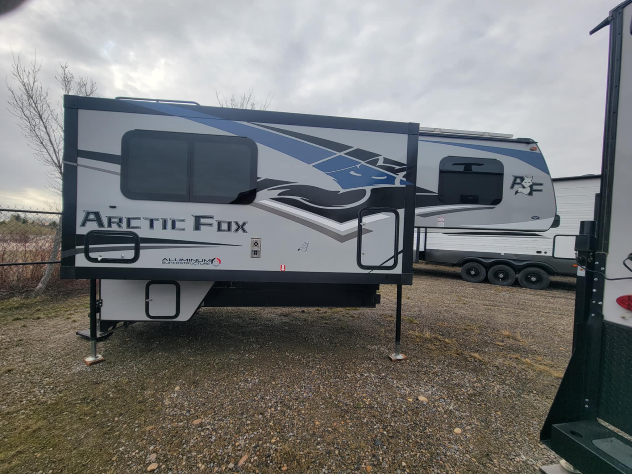 2024 ARCTIC FOX 1150 LONG BOX FOUR SEASON TRUCK CAMPER